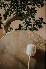 Voyage sonore et sonothérapie pour lâcher-prise mental et méditatif